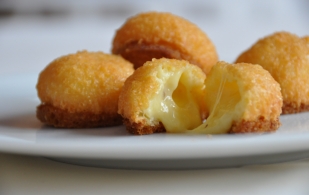 रेसिपी Beignets au Gruyère