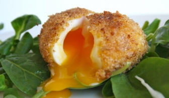 الوصفة Oeufs poêlés à la Mozzarella