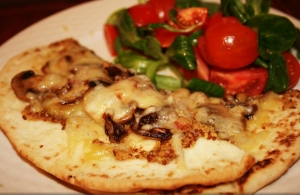 菜谱 Beaufort sur tartine forestière aux champignons