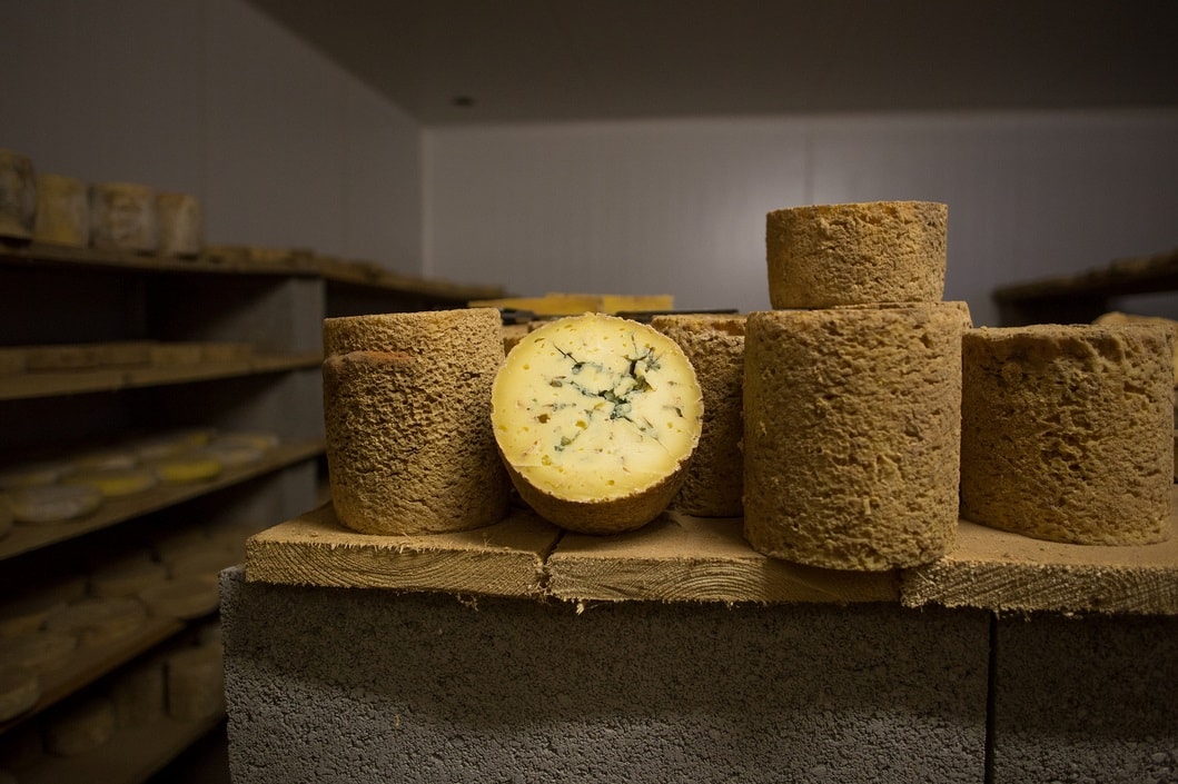 Auvergne cheese platter