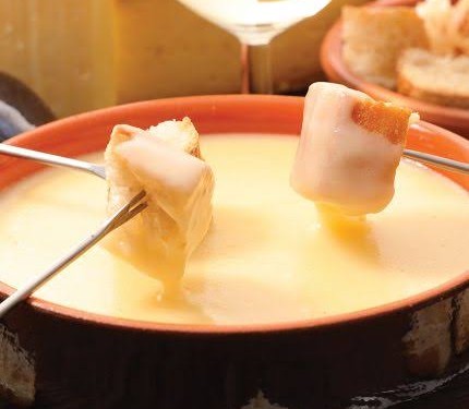 Fondue Romande – au Gruyère et Emmental